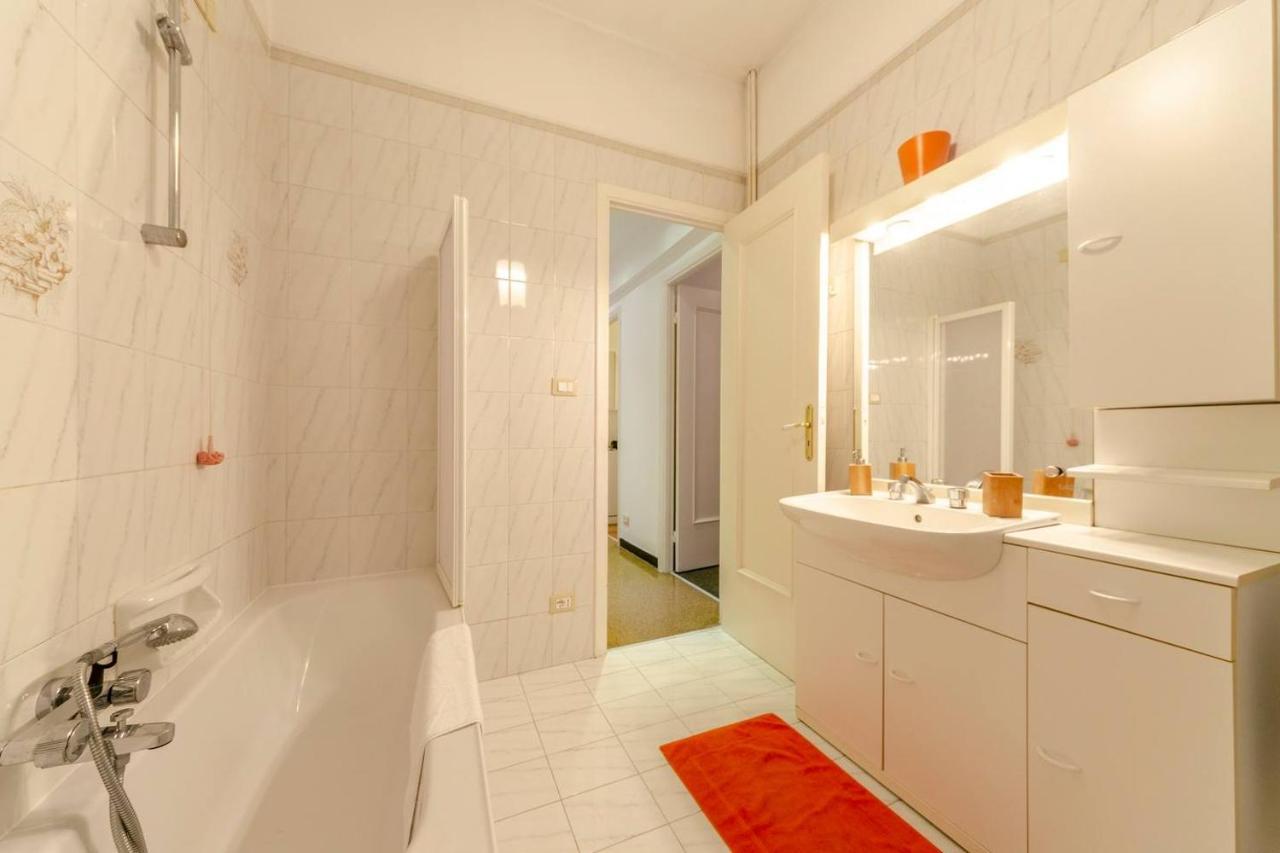 Altido Family Apt For 6 Located Minutes From The Sea Apartamento Génova Exterior foto