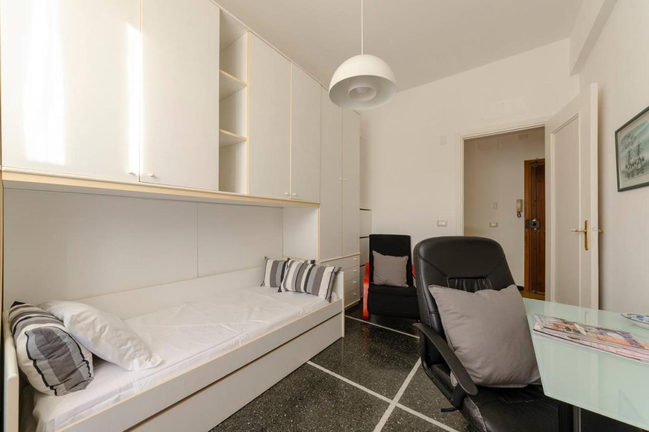 Altido Family Apt For 6 Located Minutes From The Sea Apartamento Génova Exterior foto